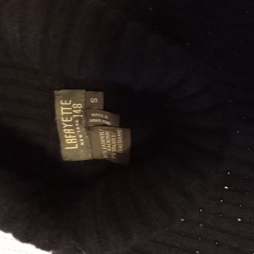 Laffeyette 148 black turtle neck. Sm - Picture 7 of 10